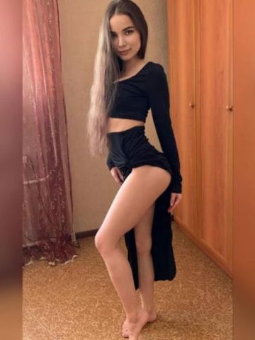 Моника